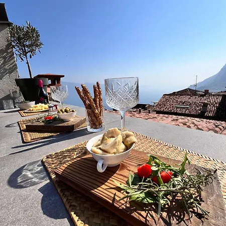 بيت للعطل Casa Storica Gardola *